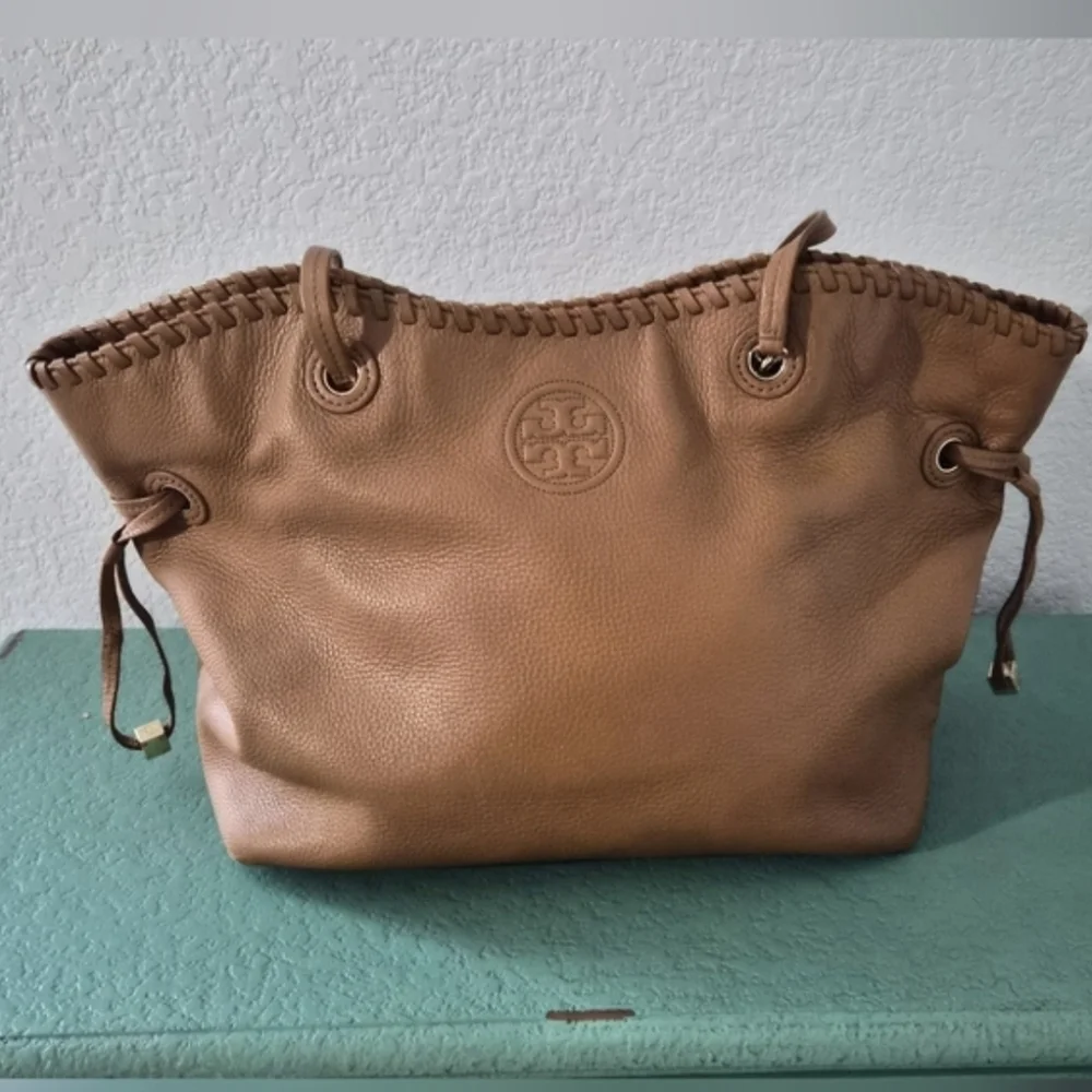 Tory Burch Royal Tan Pebbled Leather Marion East-West Tote Bag - Picture 1 of 14